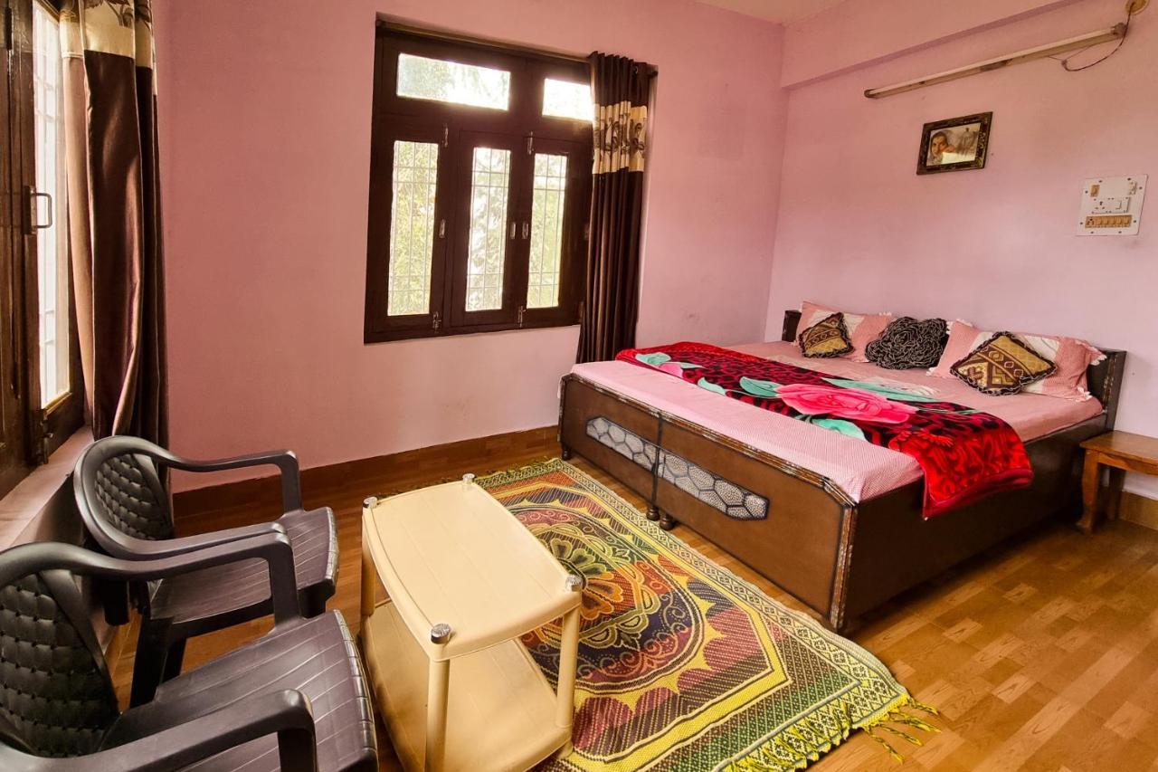 Aditya Homestay Dalhousie Exterior foto