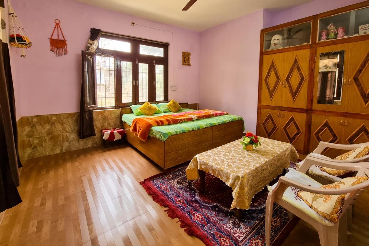 Aditya Homestay Dalhousie Exterior foto