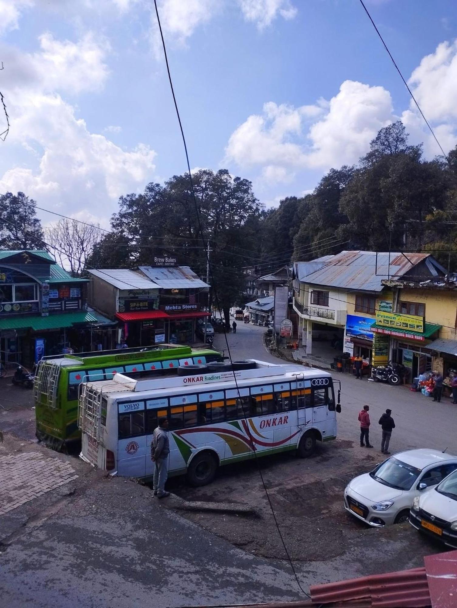 Aditya Homestay Dalhousie Exterior foto