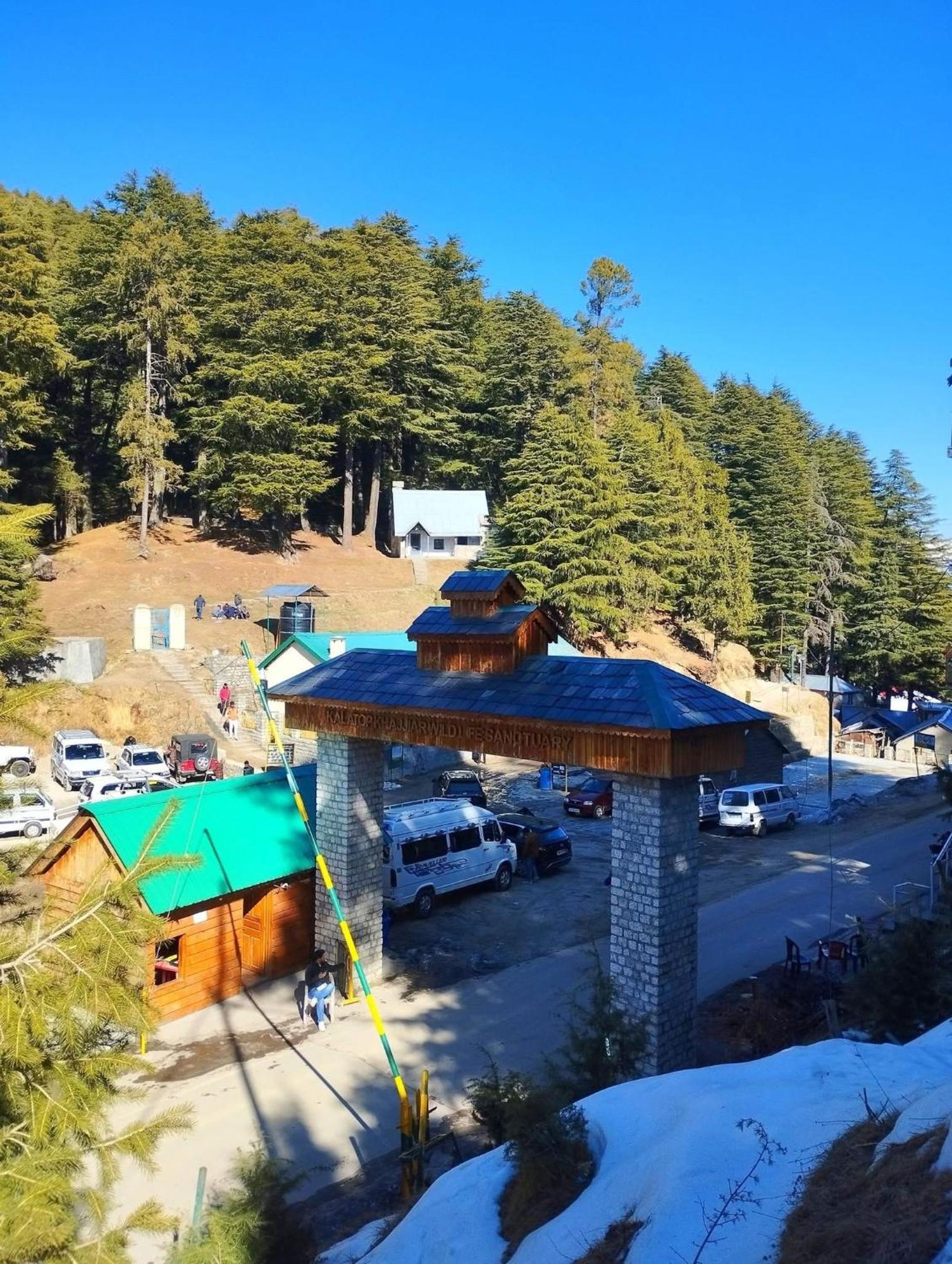 Aditya Homestay Dalhousie Exterior foto