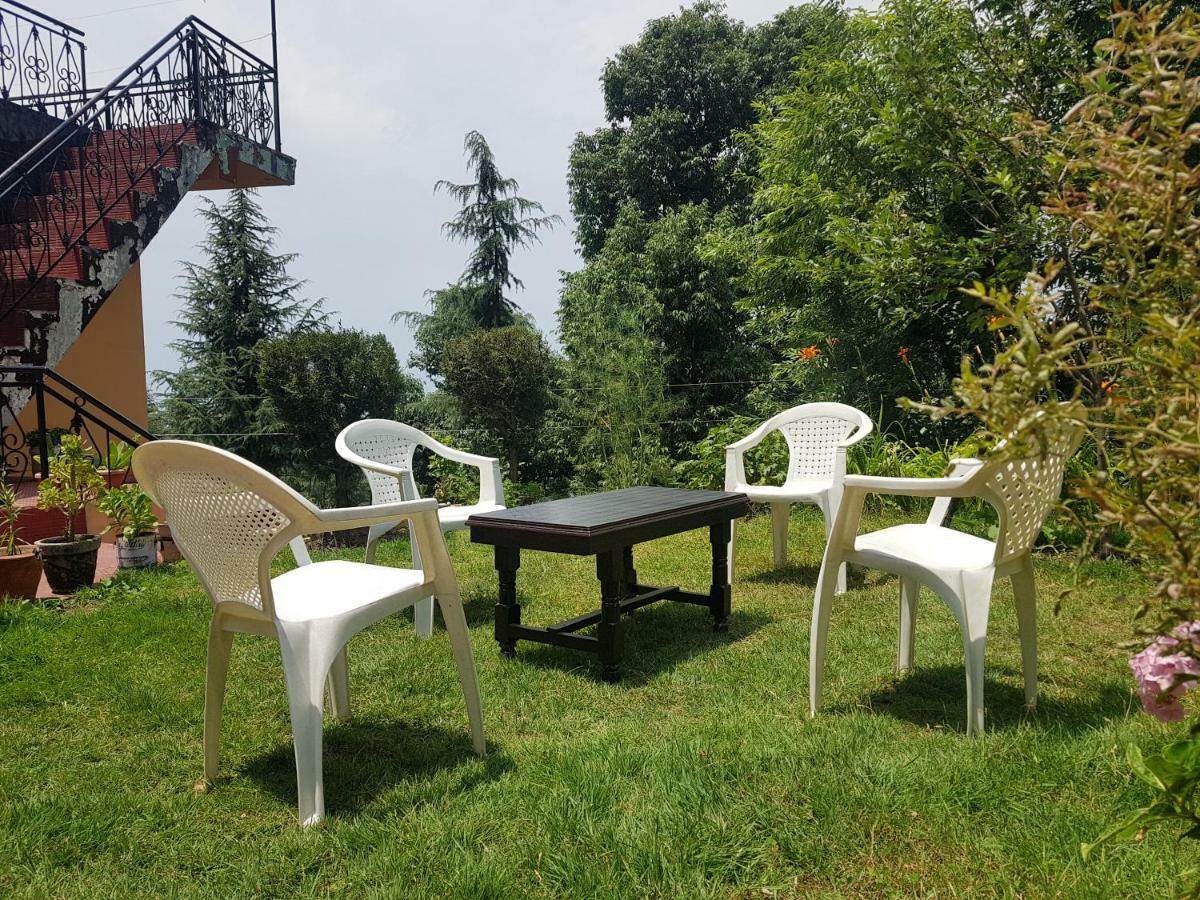 Aditya Homestay Dalhousie Exterior foto